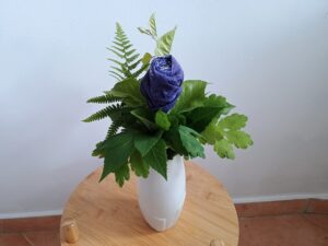 Rose aus Halstuch