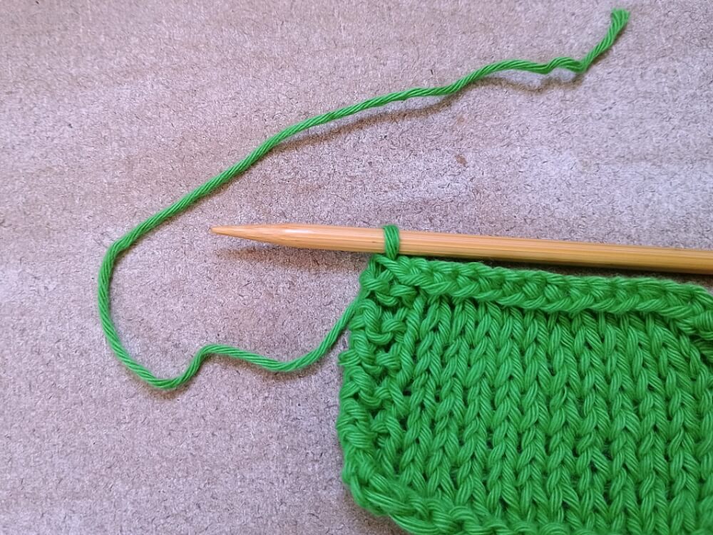 Endschlaufe stricken