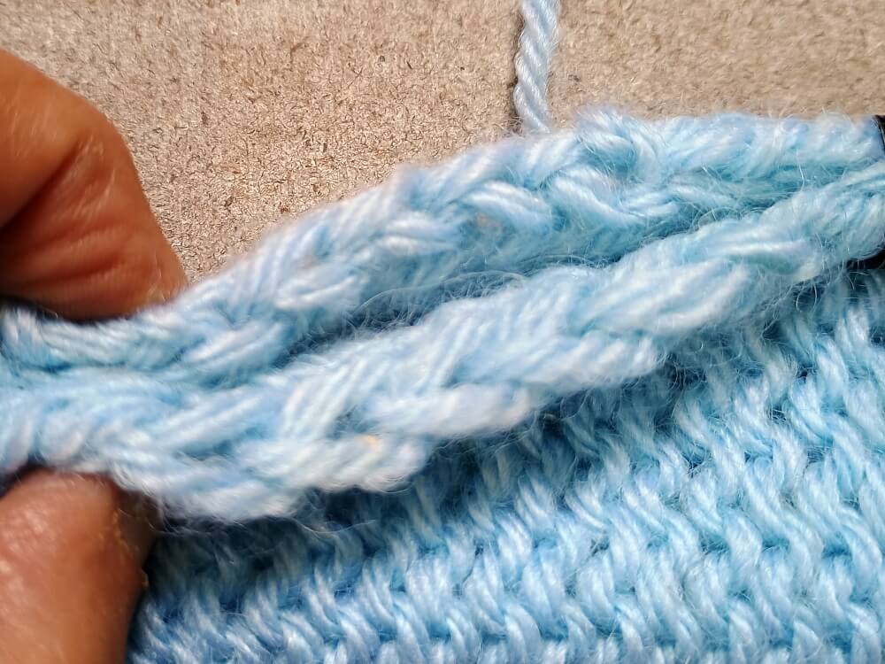 Kettrand beim Stricken