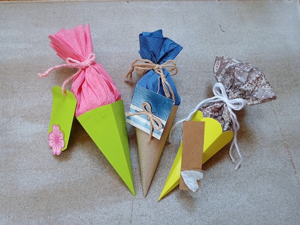 3 Varianten von Mini-Schultüten